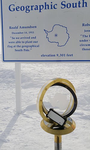 PocketLab at South Pole